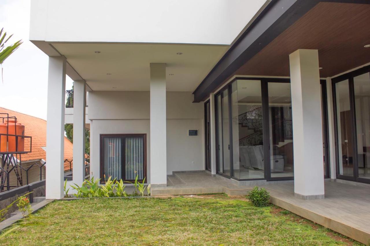 Villa Dago Pakar 万隆 外观 照片