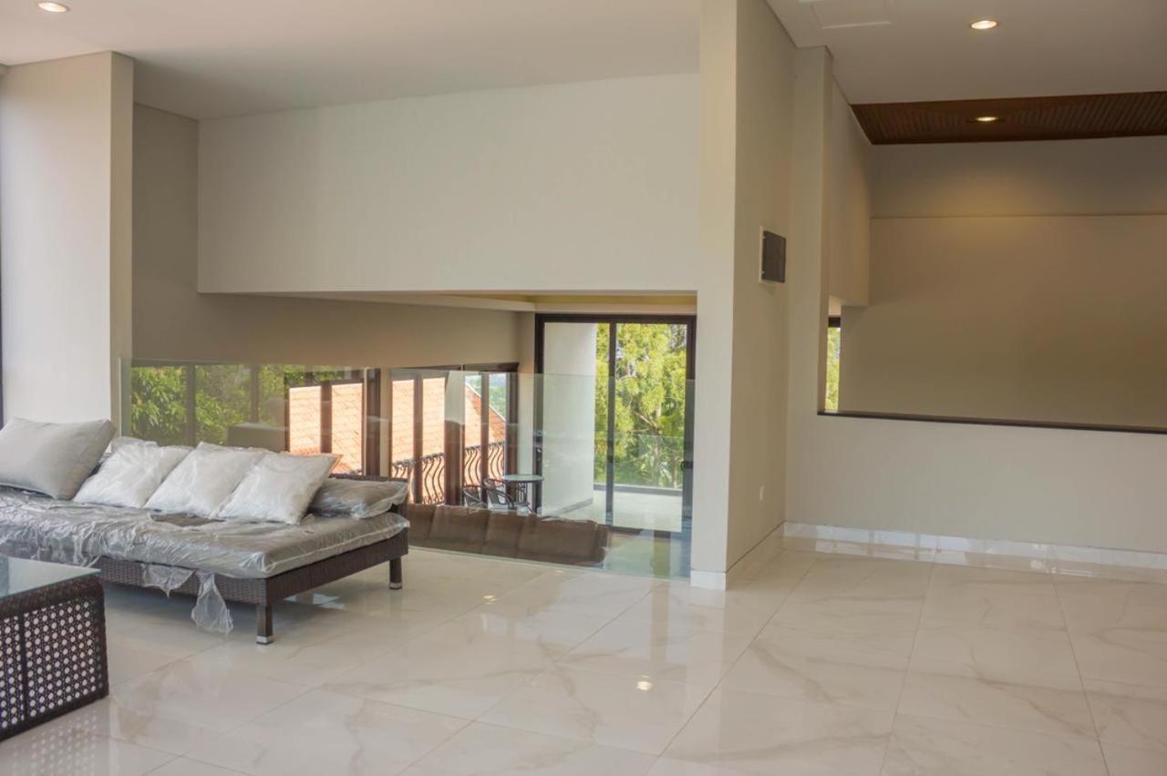 Villa Dago Pakar 万隆 外观 照片