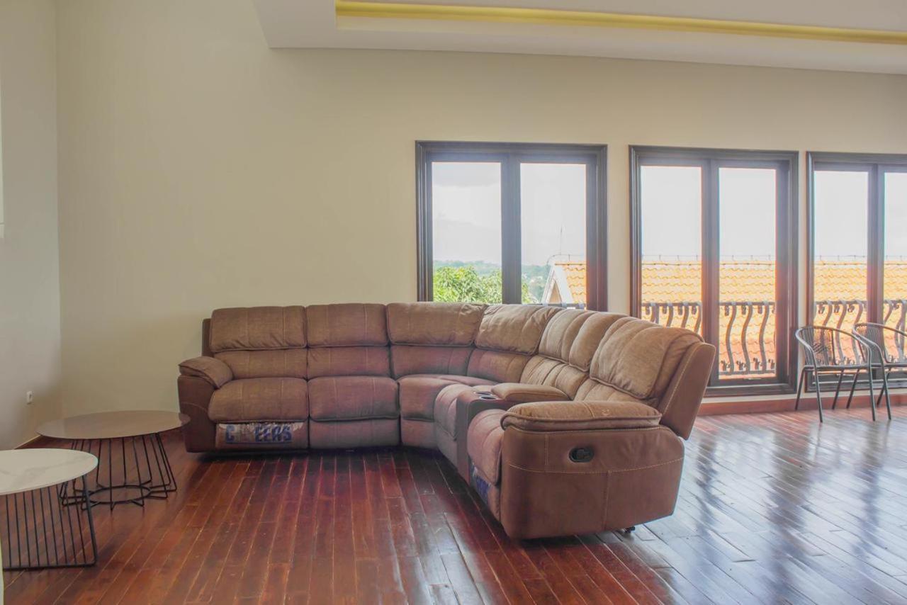Villa Dago Pakar 万隆 外观 照片