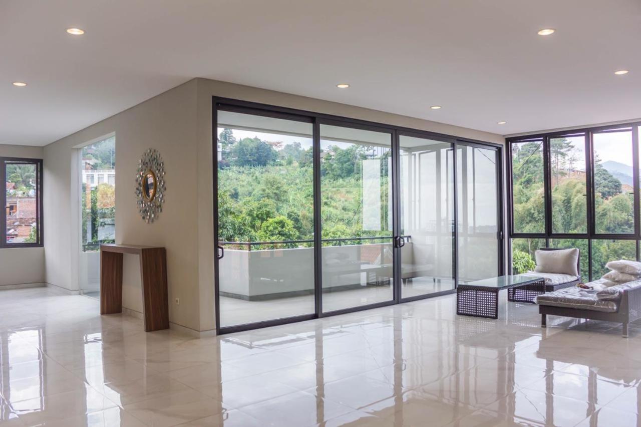 Villa Dago Pakar 万隆 外观 照片